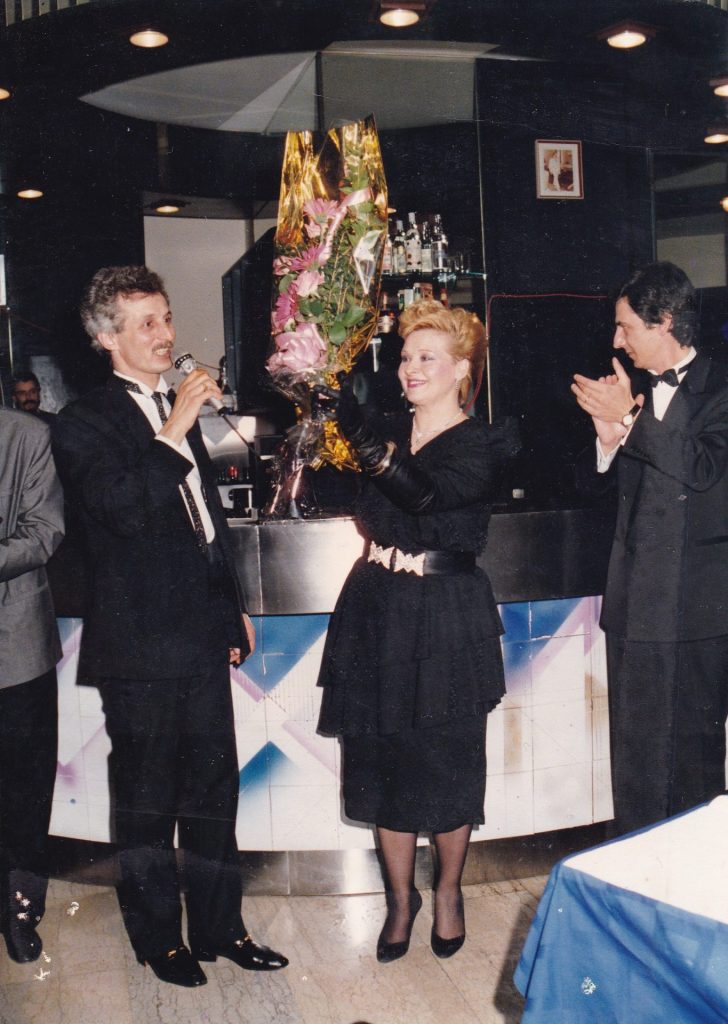 Vladimir Brajković najavljuje nastup Gertrude Munitić Foto: obiteljski album Brajković