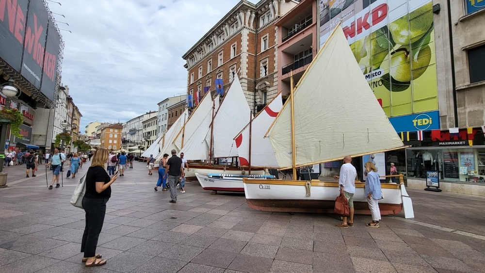 Tradicijska jedra na riječkom Korzu na Fiumare 2024 / Foto: Marko Valjak