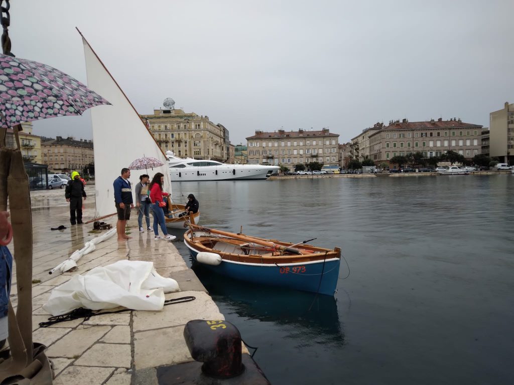 Nakon završetka regate, pobjednička barka Fiumare 2024 / Snimio: Milan Ilić